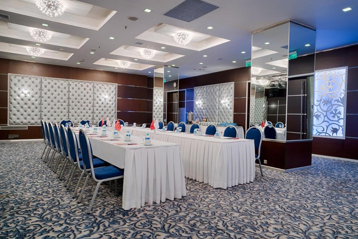 Ramada By Wyndham Ankara Hotel Eksteriør billede